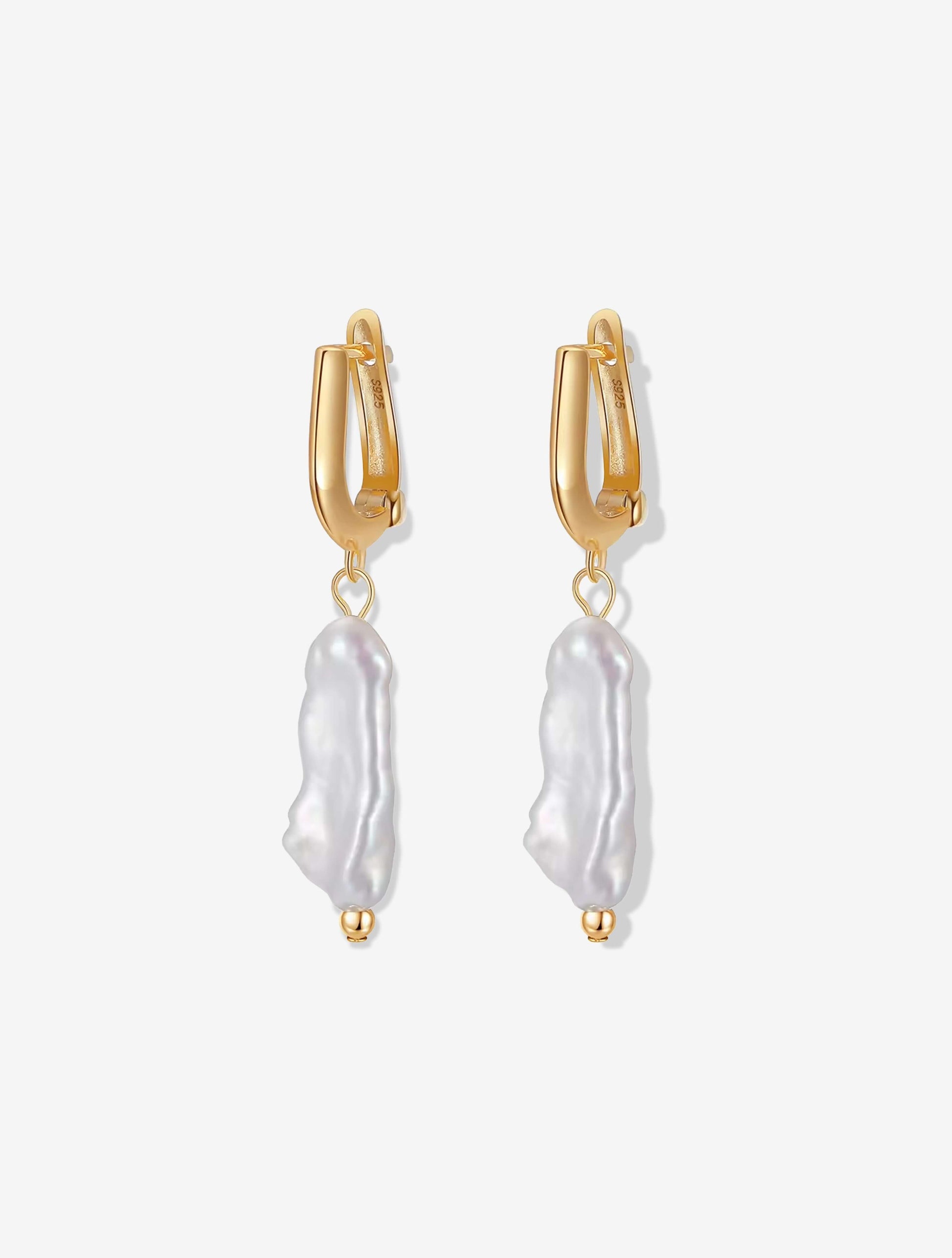 Cobble Pearl Drop Earrings | Cobble Drop Earrings | RRule