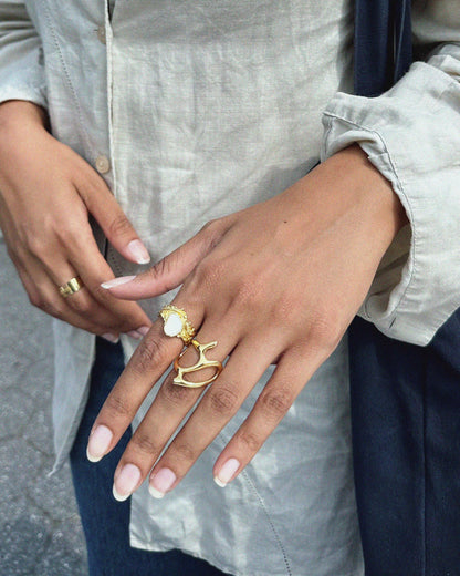 Luga Signet Ring