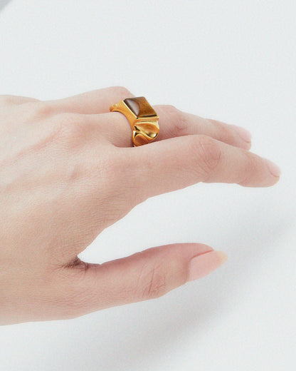 Lorde Signet Ring